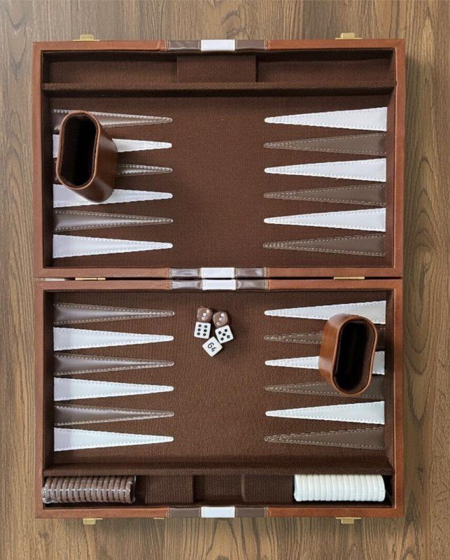 Juego completo de backgammon